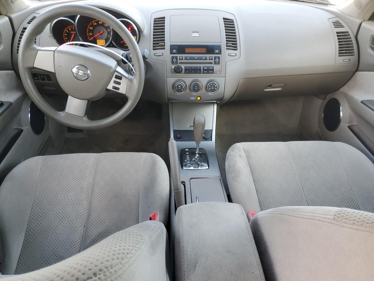 2005 Nissan Altima - Image 8