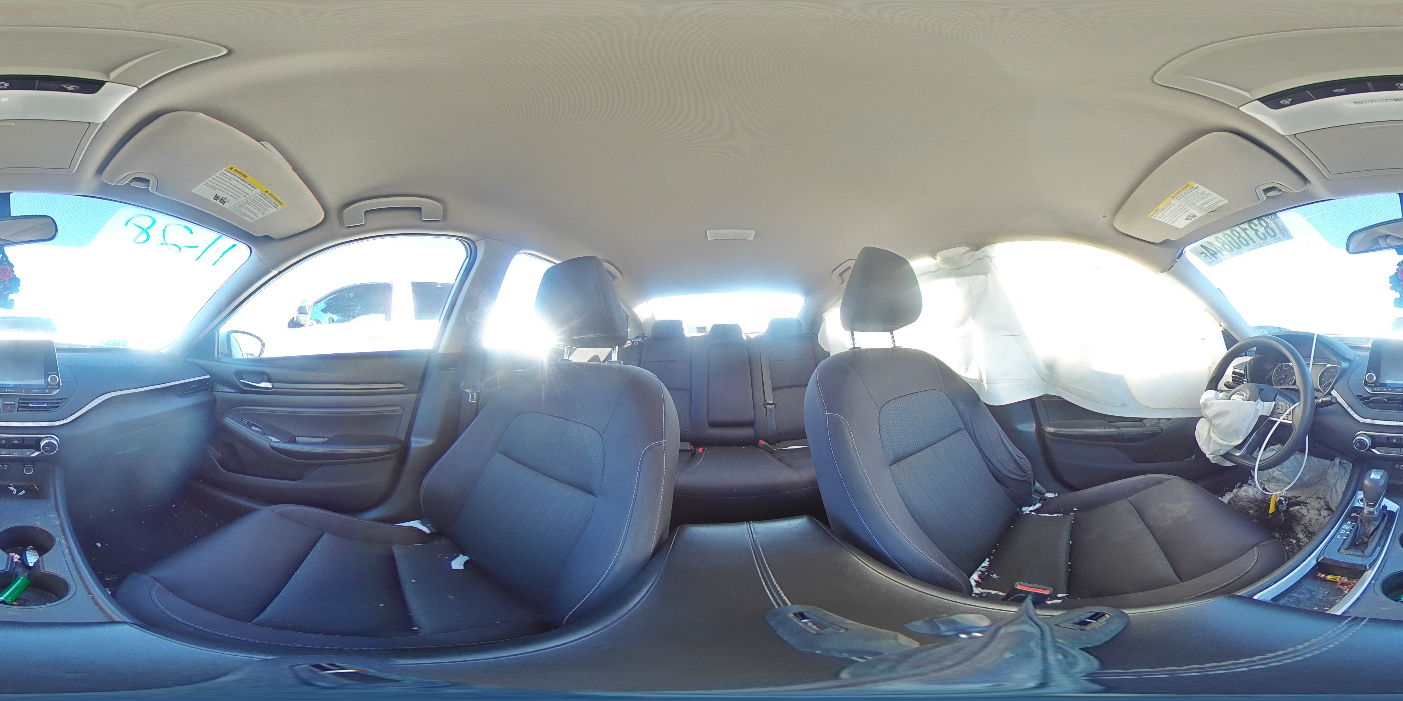 2020 Nissan Altima - Image 13