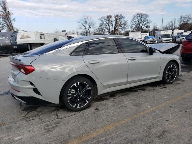  KIA K5 2023 Серебристый