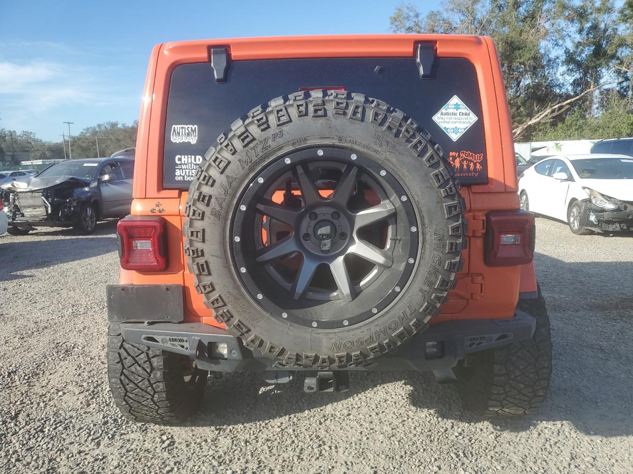 2019 Jeep Wrangler - Image 6