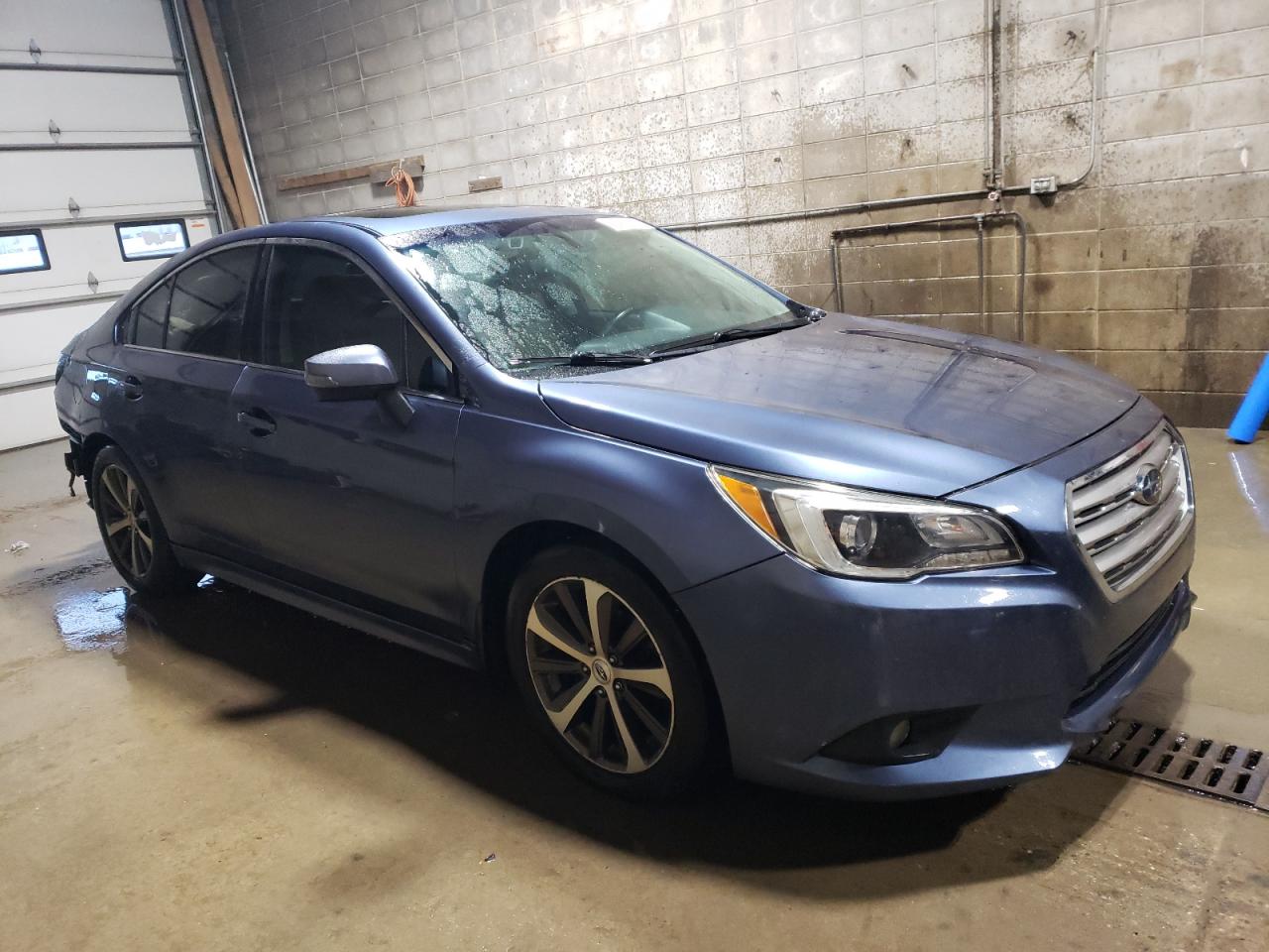 VIN 4S3BNAN69H3034235 2017 SUBARU LEGACY no.4