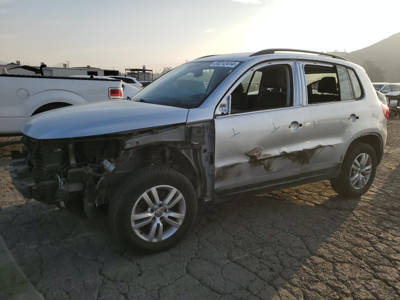 2017 Volkswagen Tiguan - Image 1