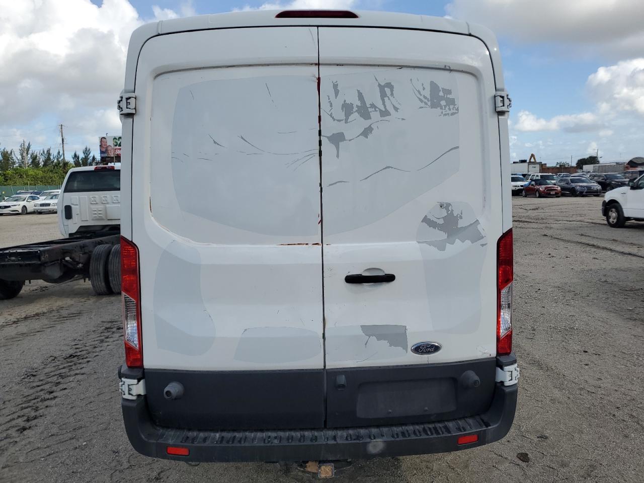 2017 Ford Transit - Image 6