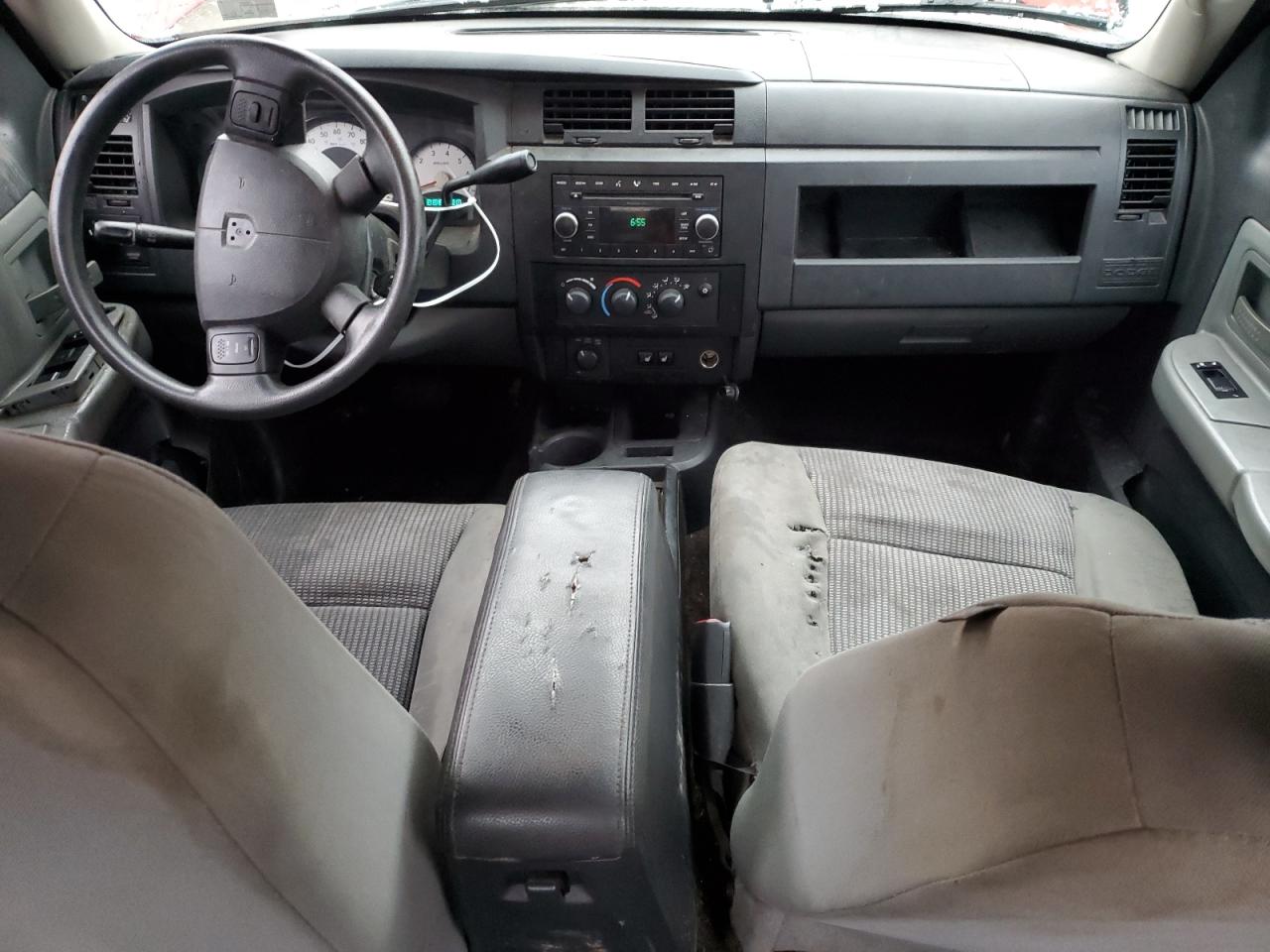 2008 Dodge Dakota - Image 8