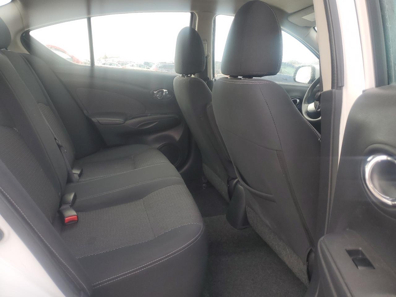 2014 Nissan Versa - Image 10