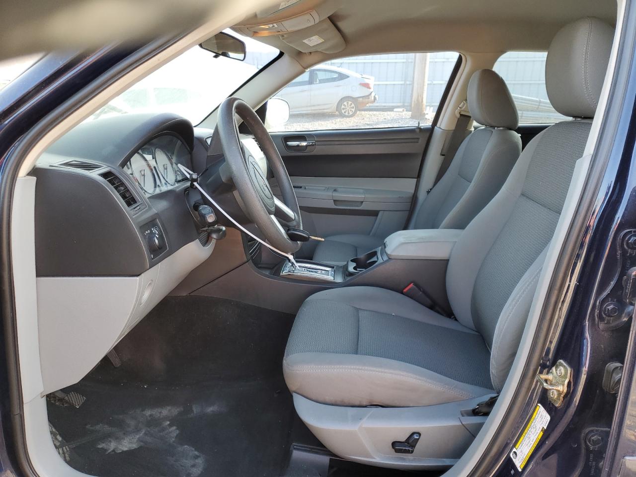 2006 Chrysler 300 VIN: 2C3KA43R56H366875 Lot: 85166904