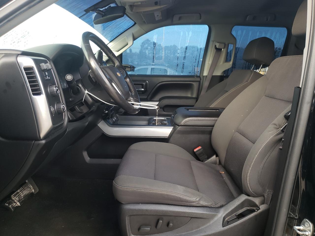 2017 Chevrolet Silverado - Image 7