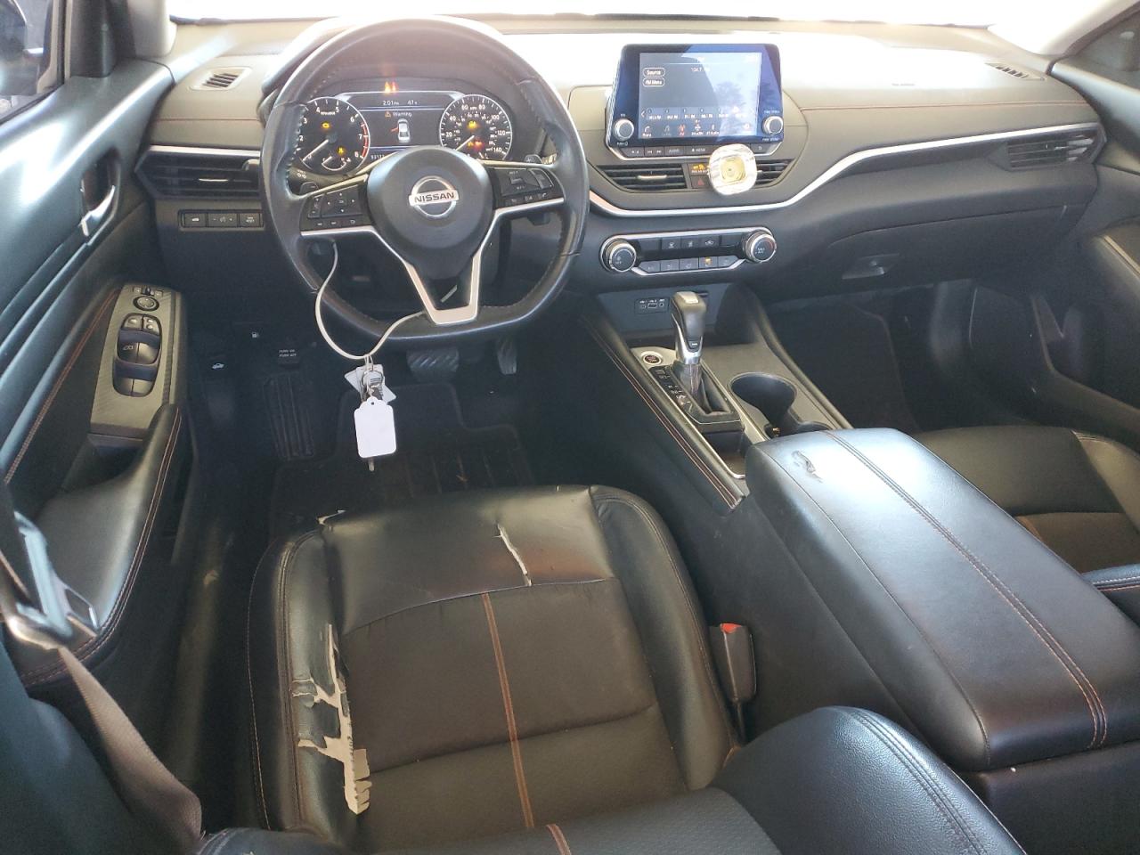 2019 Nissan Altima - Image 8