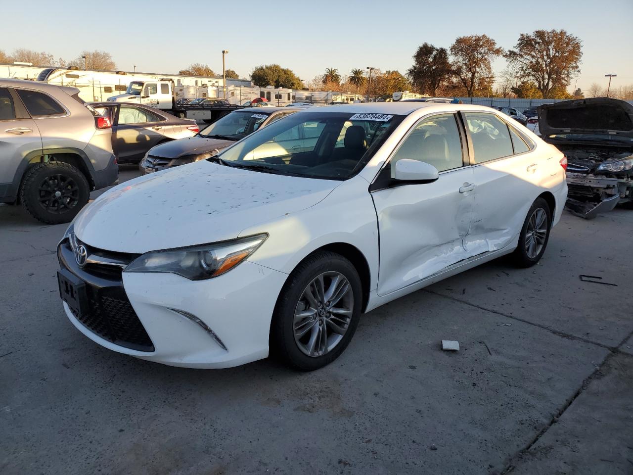 2017 TOYOTA CAMRY