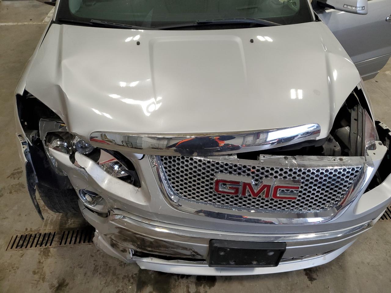 2012 GMC Acadia Denali VIN: 1GKKVTED1CJ366592 Lot: 82999204