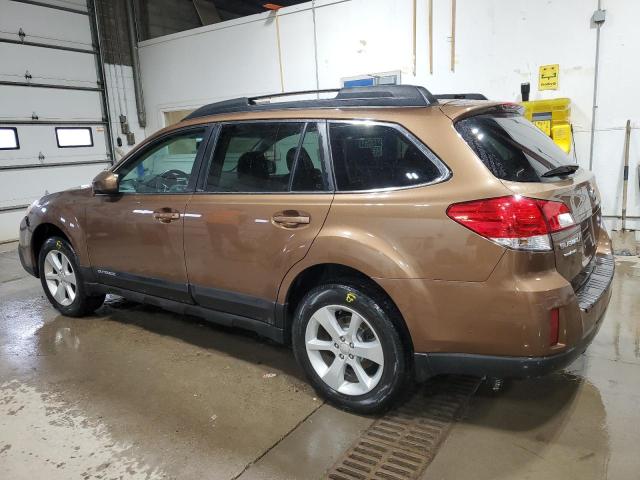  SUBARU OUTBACK 2013 Золотой