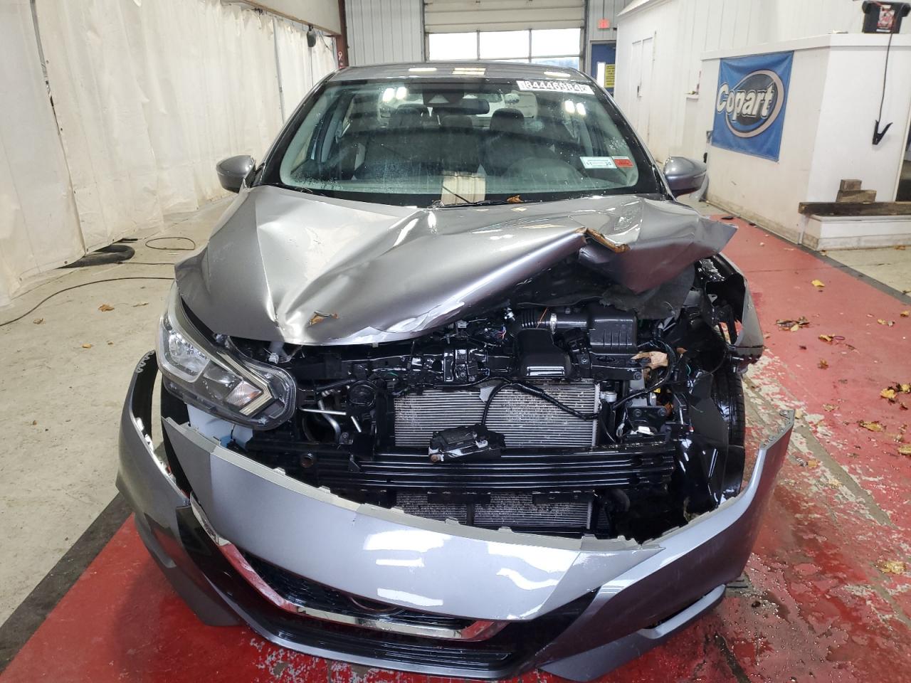 2021 Nissan Versa - Image 5