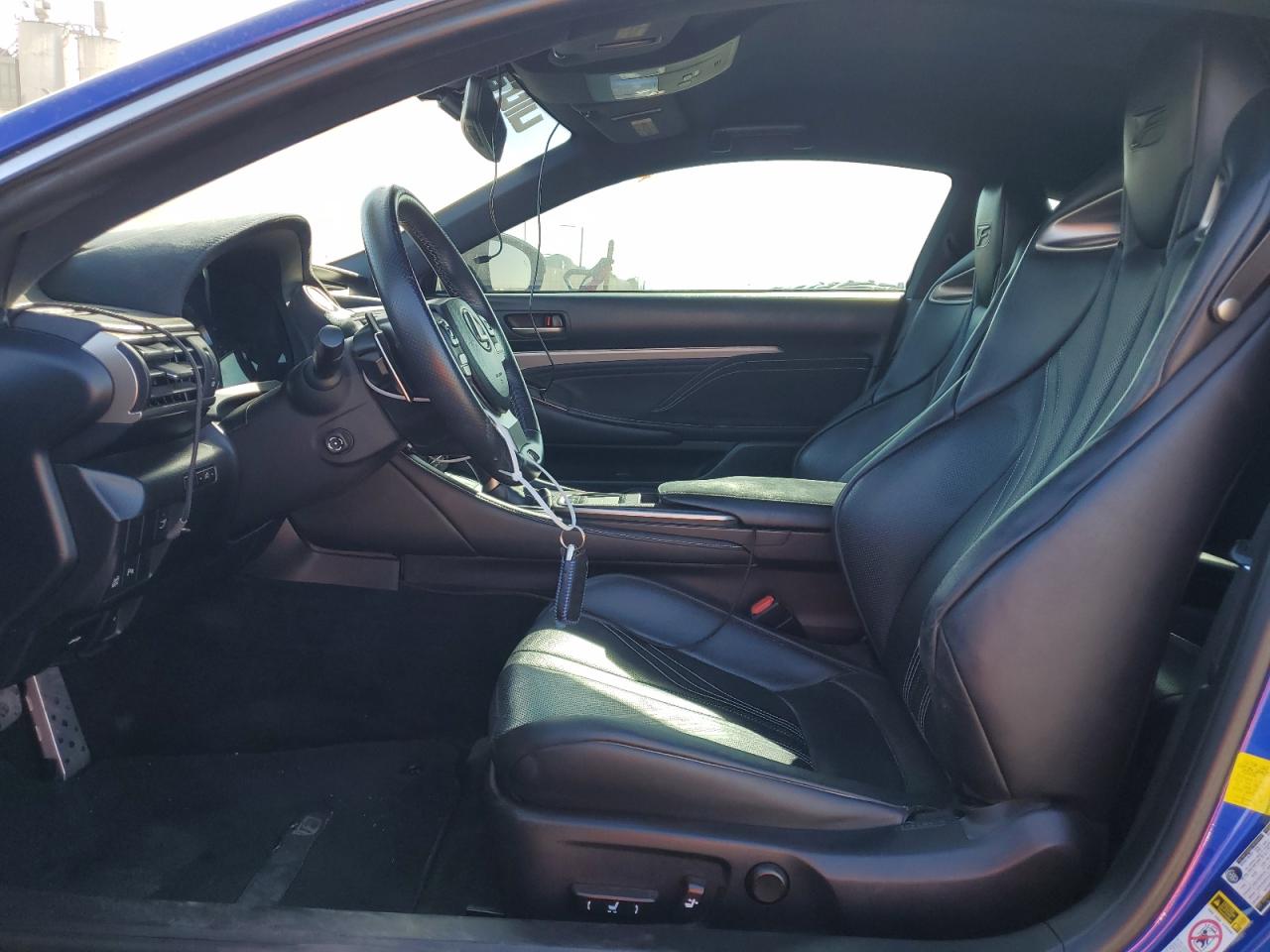 2015 Lexus RC - Image 7