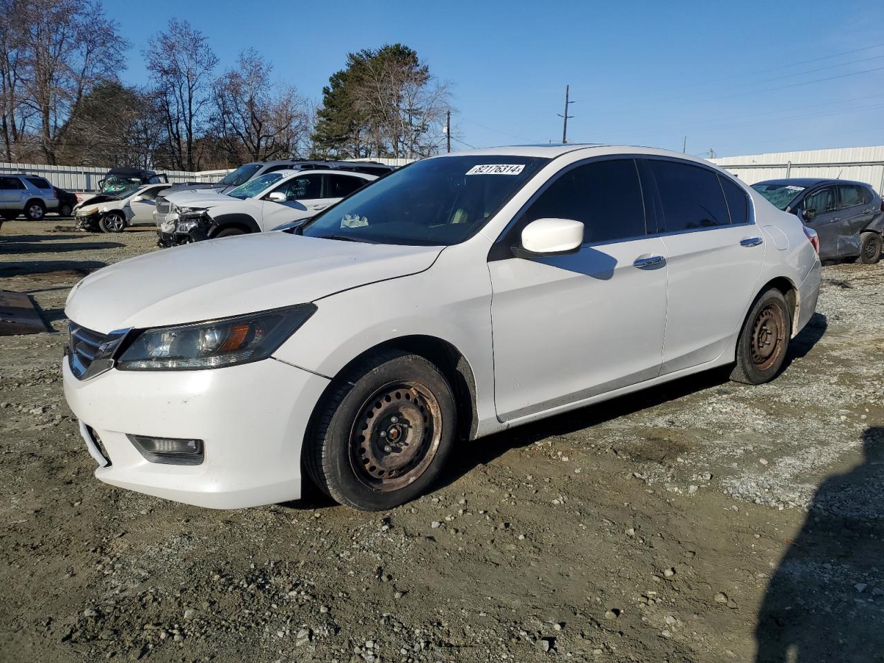 VIN 1HGCR3F81FA035006 2015 HONDA ACCORD no.1