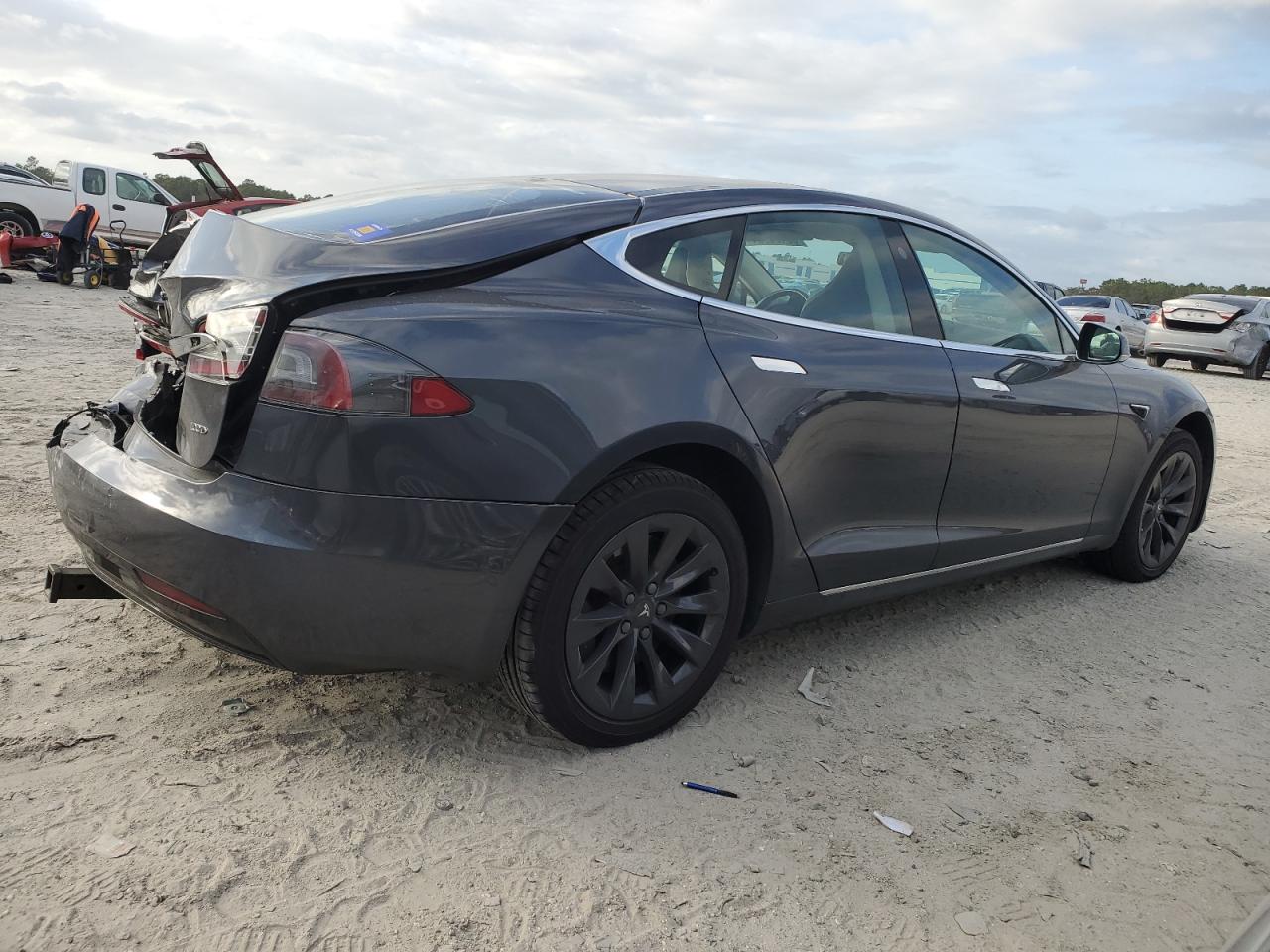 2018 Tesla Model S VIN: 5YJSA1E25JF286498 Lot: 85126984