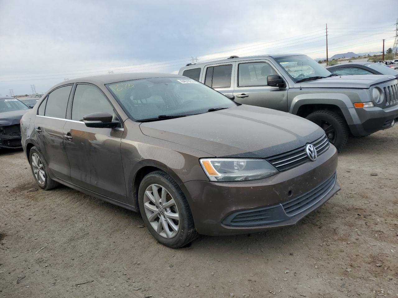 VIN 3VWD17AJ4EM252852 2014 VOLKSWAGEN JETTA no.4