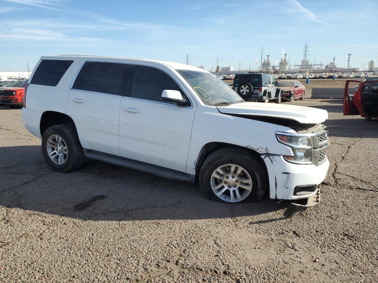 VIN 1GNSKFEC3GR345836 2016 CHEVROLET TAHOE no.4