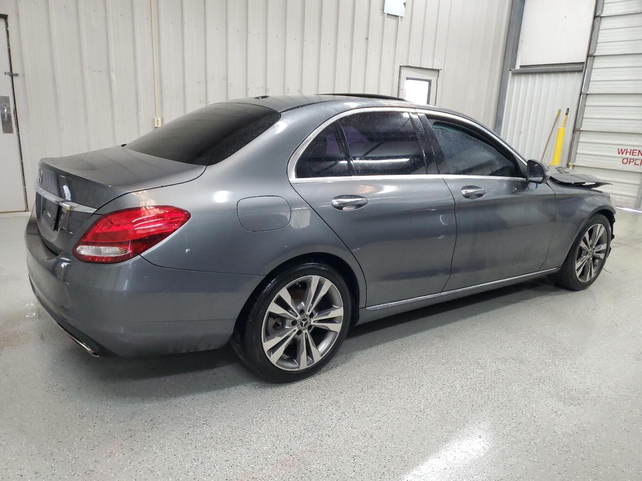 2018 Mercedes-Benz C-klasse - Image 3