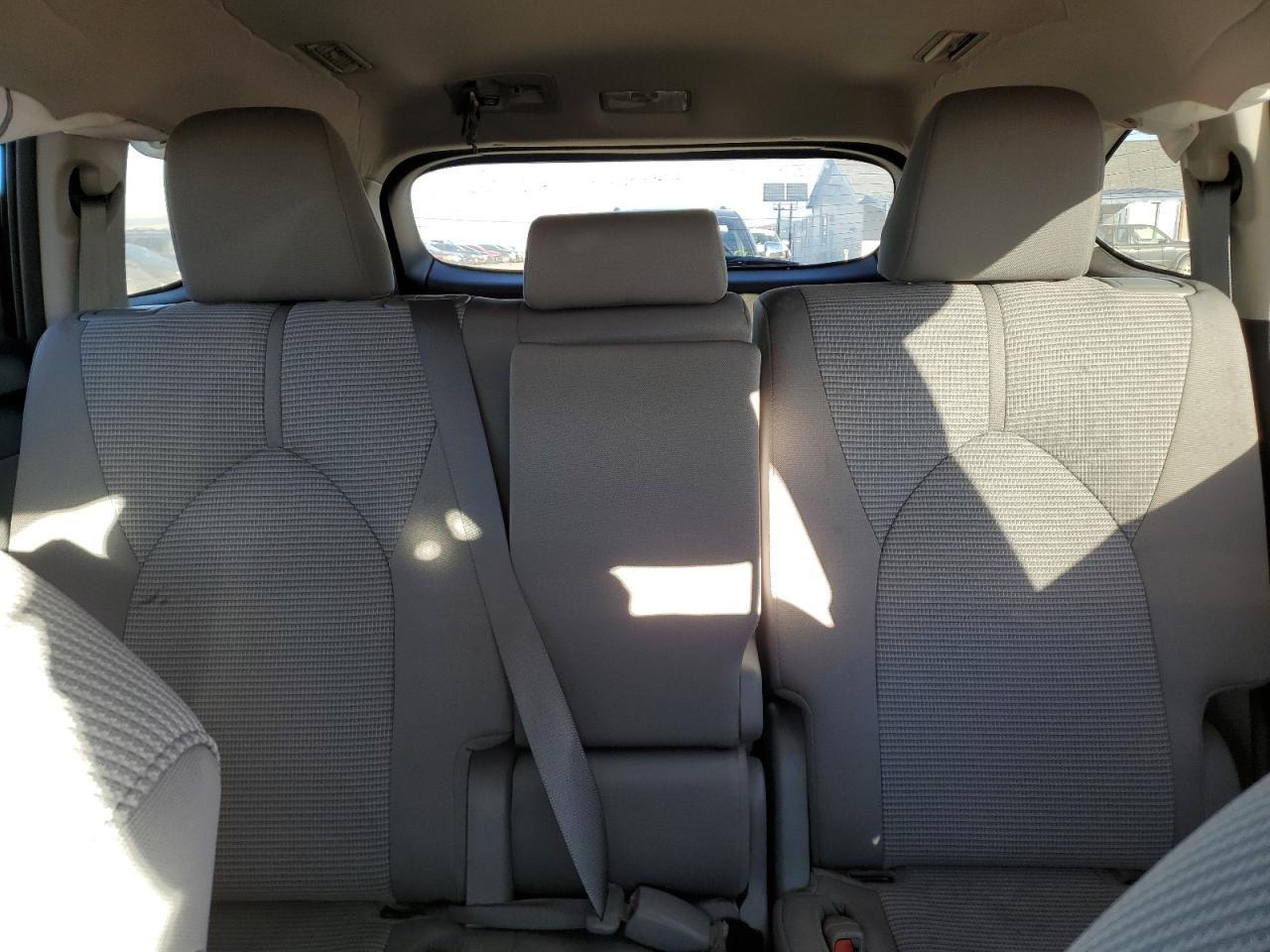 2021 Toyota Highlander - Image 10