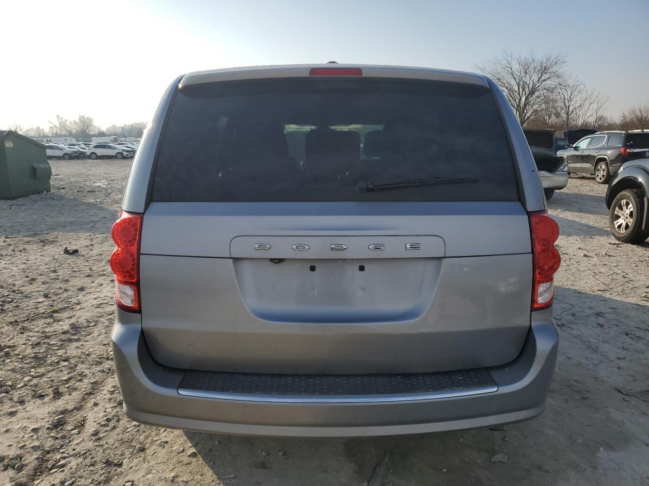 2019 Dodge Caravan - Image 6