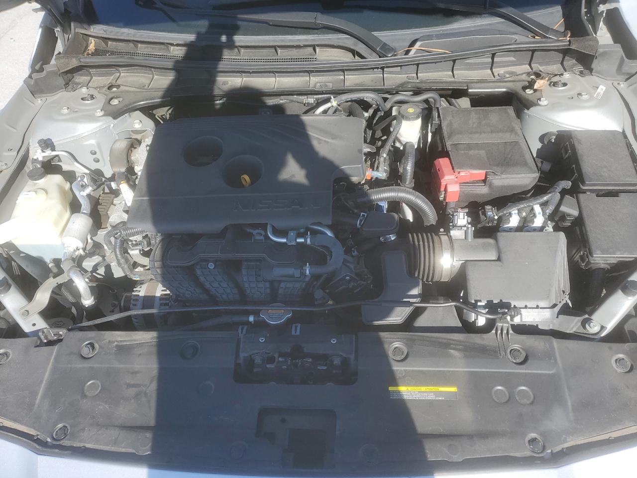 2020 Nissan Altima - Image 11