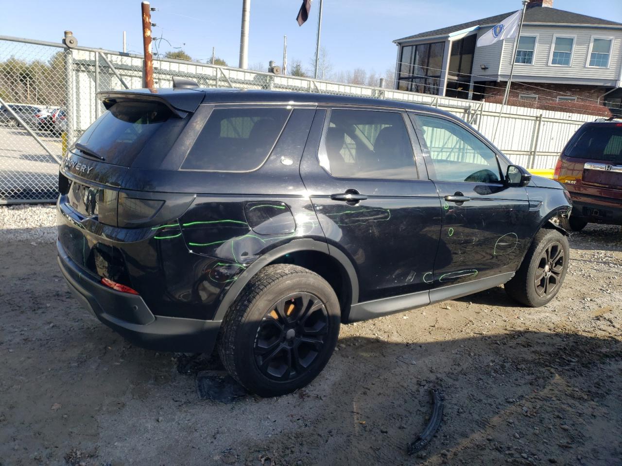 2020 Land Rover Discovery - Image 3
