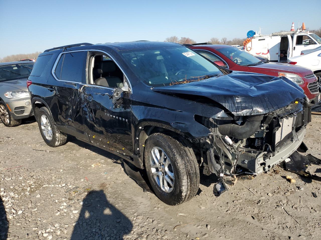 VIN 1GNERHKW0LJ147811 2020 CHEVROLET TRAVERSE no.4