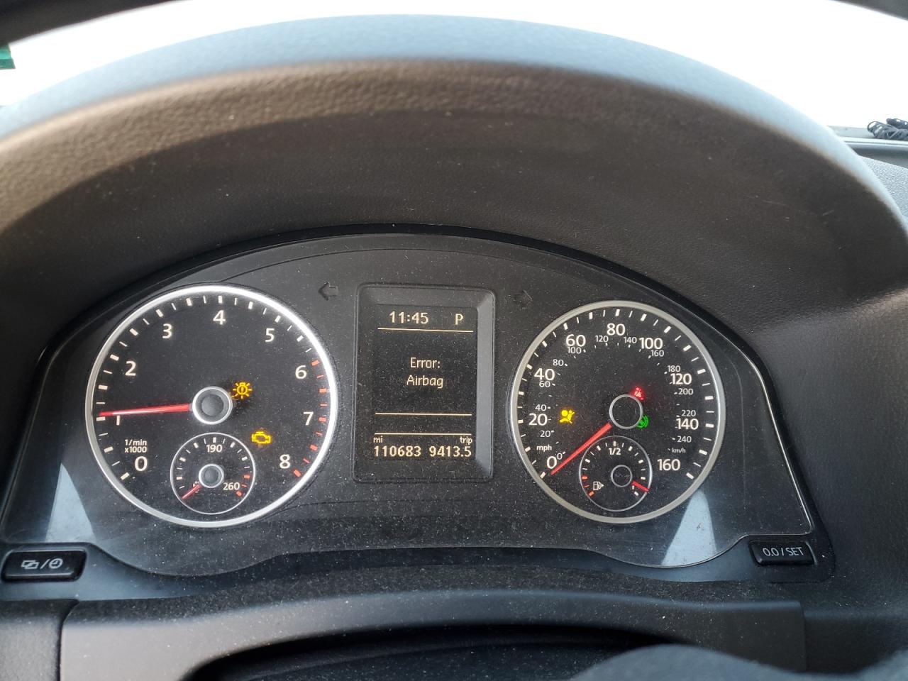 2018 Volkswagen Tiguan Limited VIN: WVGBV7AX6JK003405 Lot: 86518194