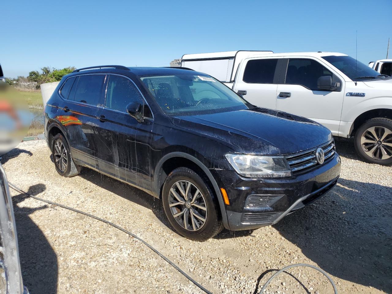 VIN 3VV3B7AX6KM093670 2019 VOLKSWAGEN TIGUAN no.4