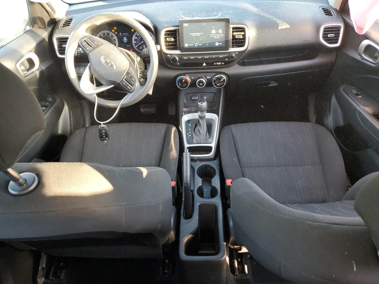 2021 Hyundai Venue - Image 8