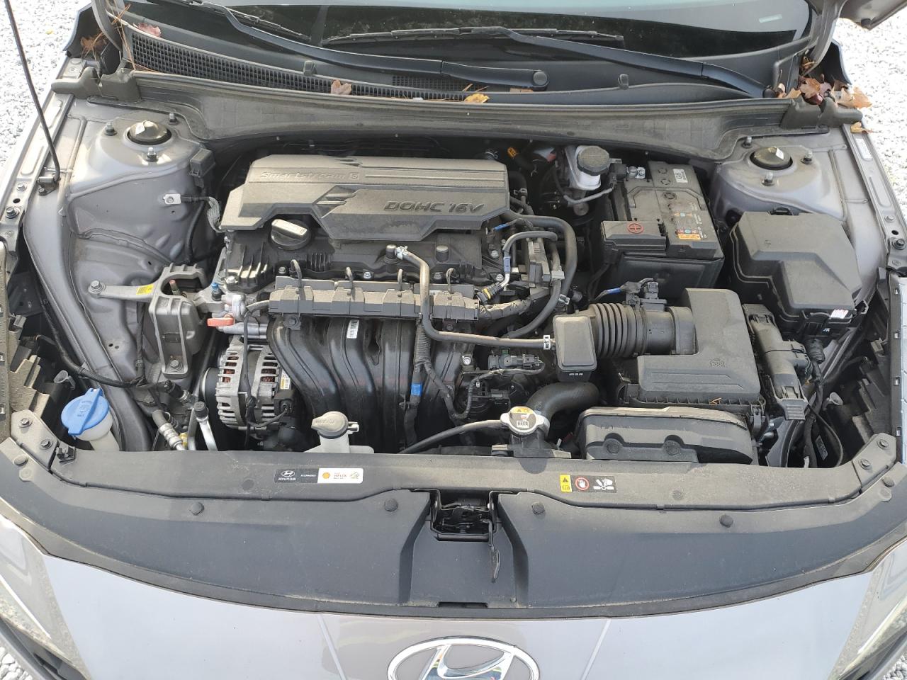 2021 Hyundai Elantra - Image 13