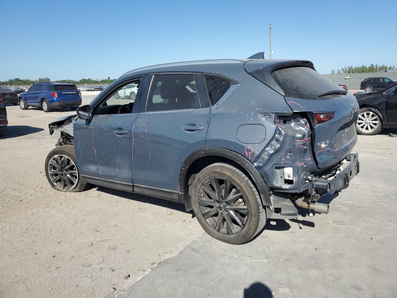 2022 Mazda CX-5 - Image 2