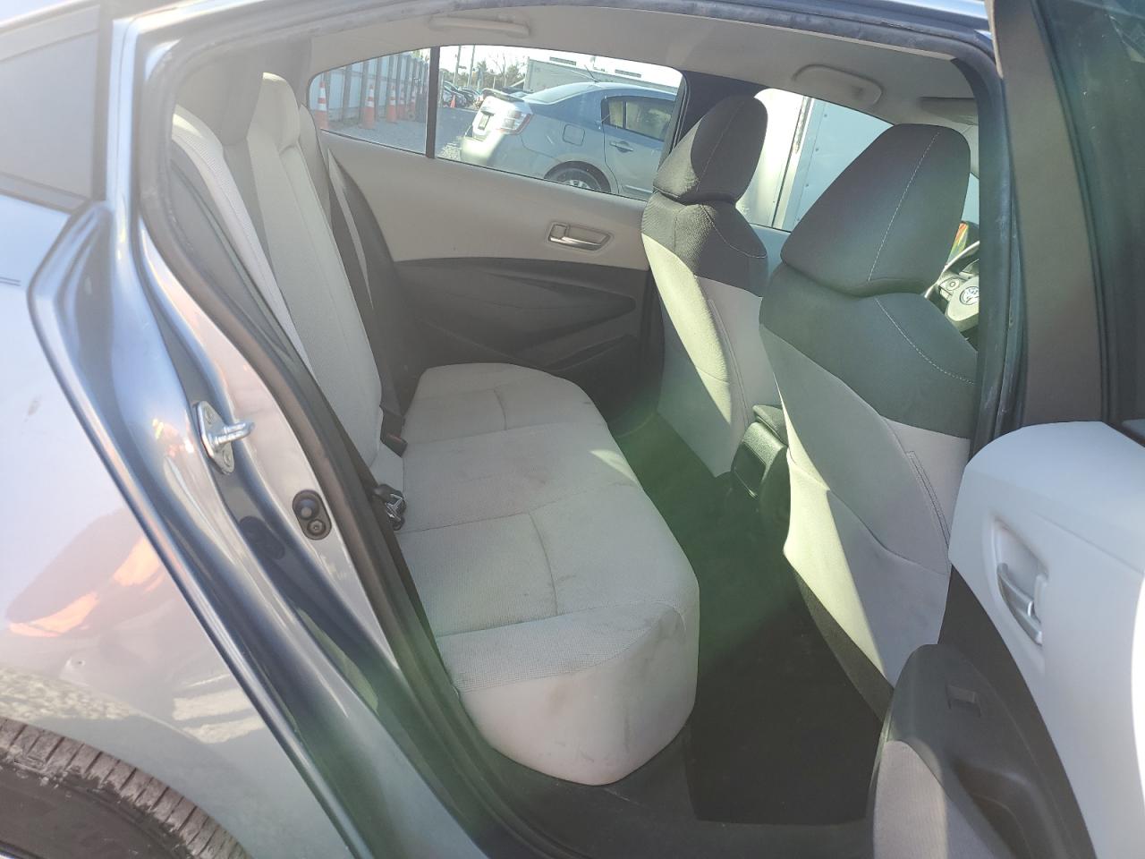 2020 Toyota Corolla - Image 10