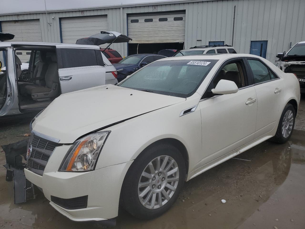 2011 Cadillac Cts Luxury Collection for Sale in Montgomery, AL - Front End
