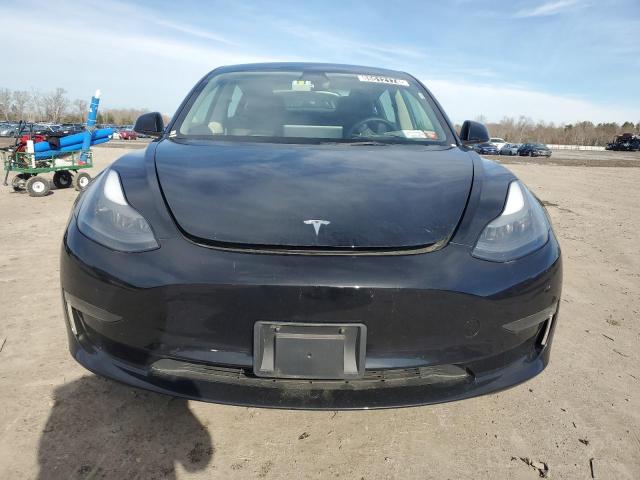  TESLA MODEL 3 2023 Черный