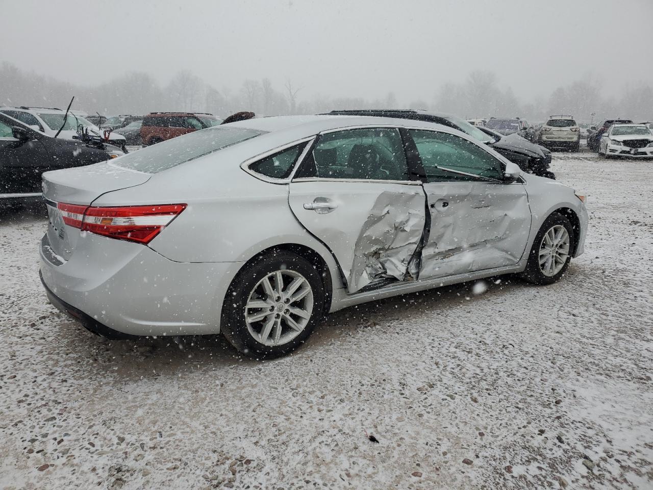 VIN 4T1BK1EB3DU070542 2013 TOYOTA AVALON no.3