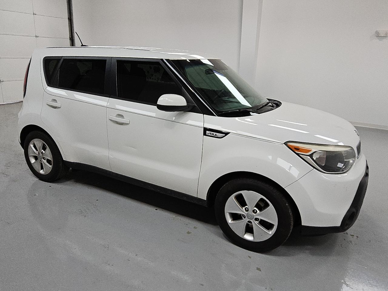 VIN KNDJN2A2XG7250588 2016 KIA SOUL no.4