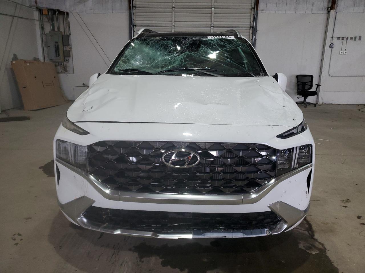 2023 Hyundai Santa Fe - Image 5