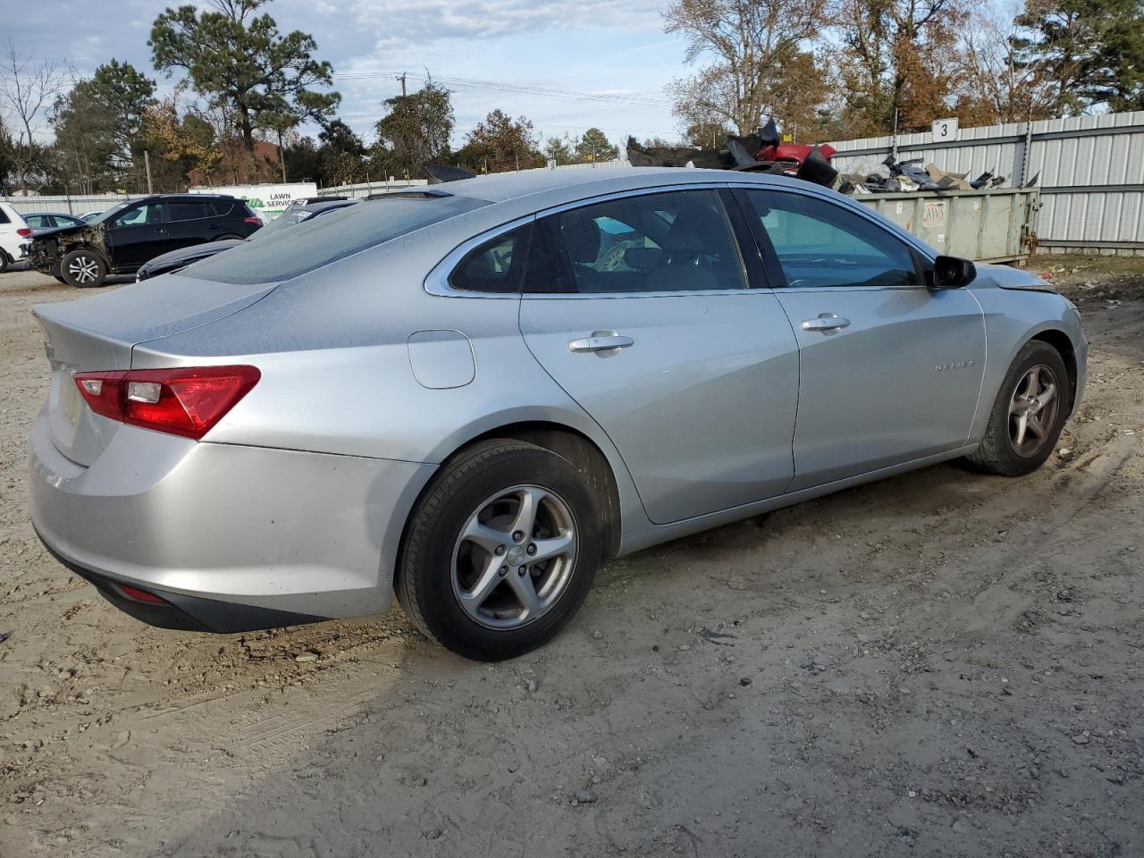 2018 Chevrolet Malibu - Image 3