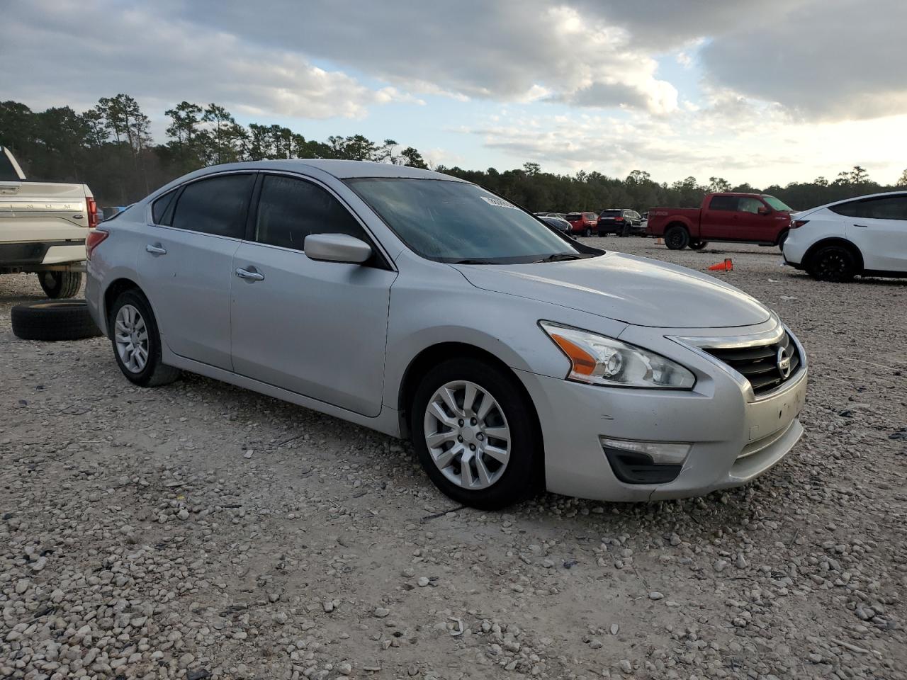 VIN 1N4AL3AP2FN345525 2015 NISSAN ALTIMA no.4