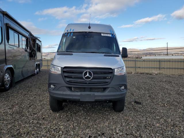  MERCEDES-BENZ SPRINTER 2023 Серебристый