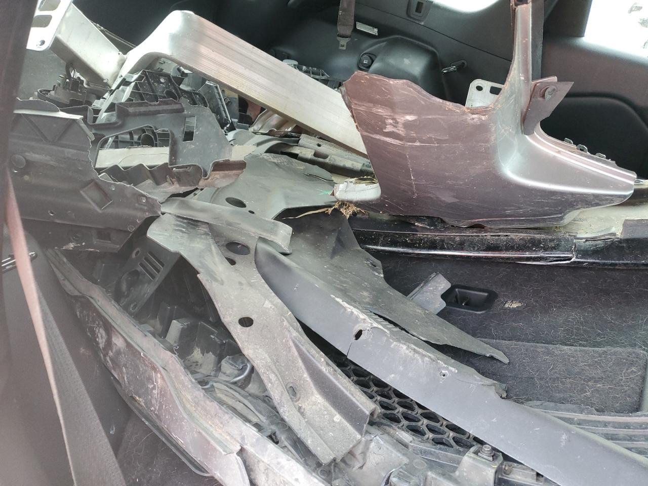 2019 Jeep Grand Cherokee - Image 13