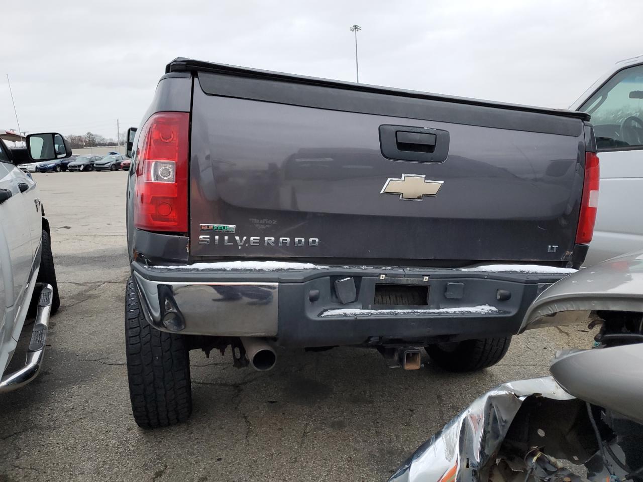 2010 Chevrolet Silverado - Image 6