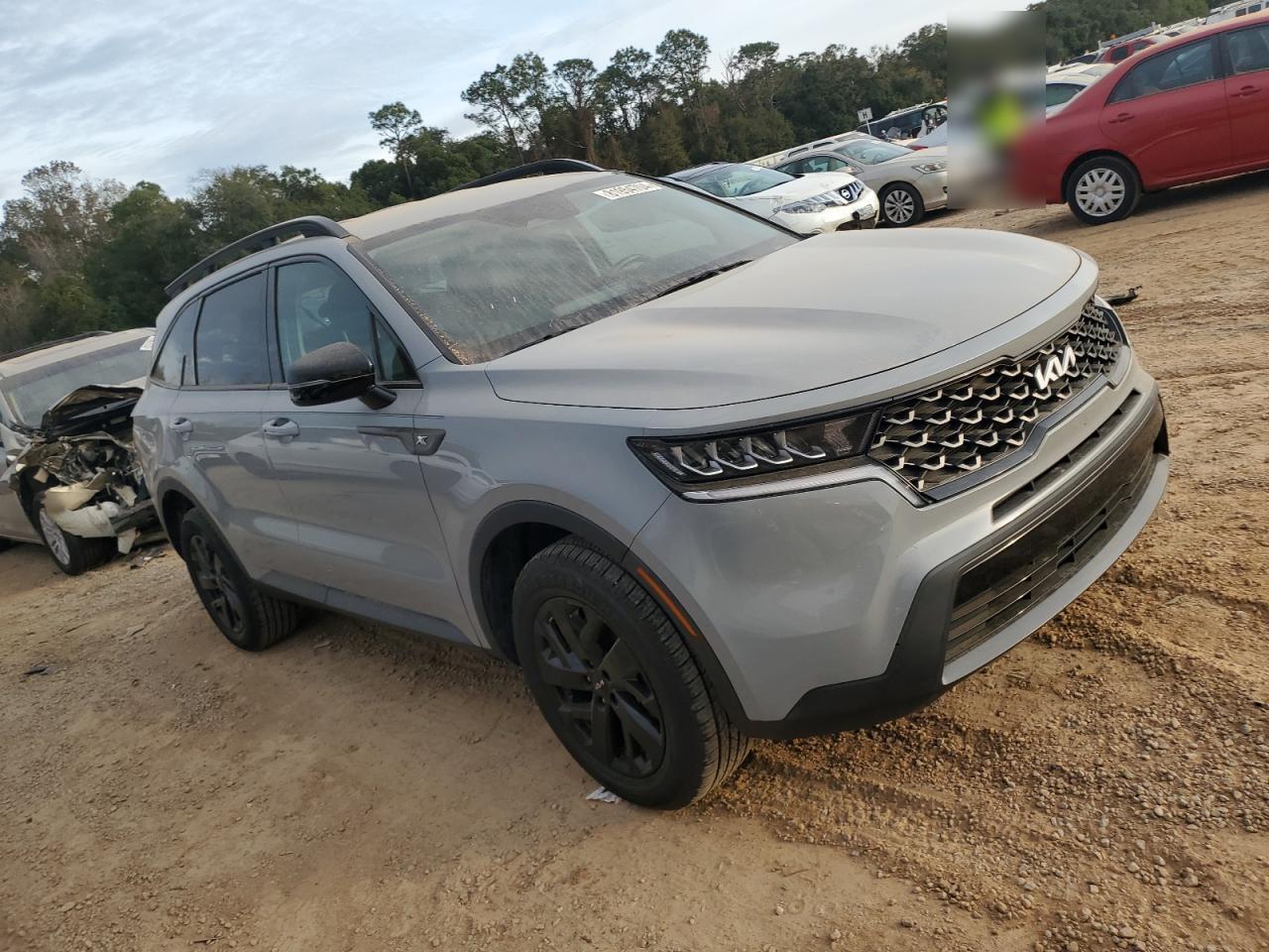 2022 Kia Sorento - Image 4