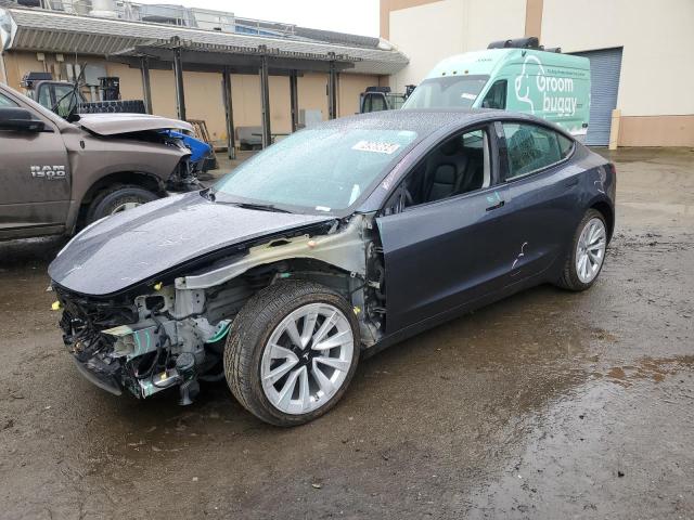  TESLA MODEL 3 2022 Серый