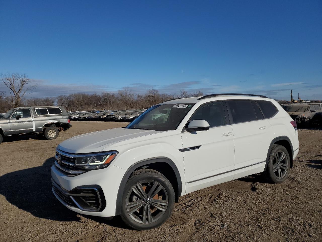2021 Volkswagen Atlas - Image 1