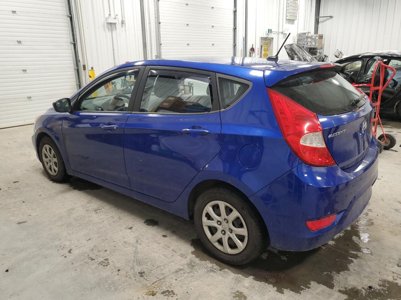 2013 Hyundai Accent - Image 2