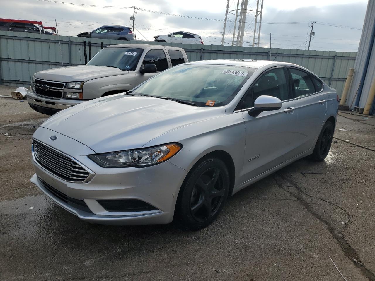 VIN 3FA6P0LU9JR242488 2018 FORD FUSION no.1