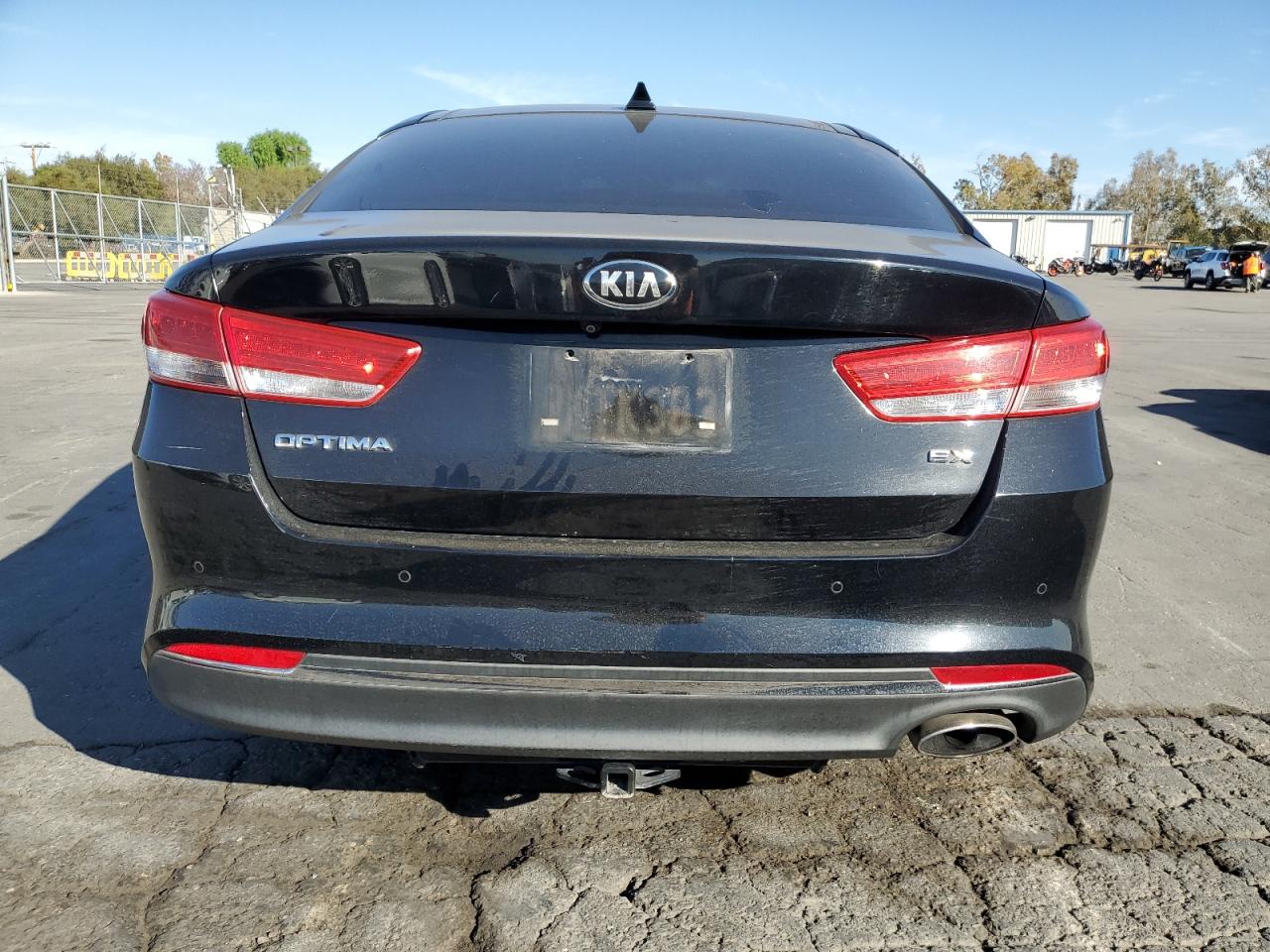 VIN 5XXGU4L33GG085909 2016 KIA OPTIMA no.6