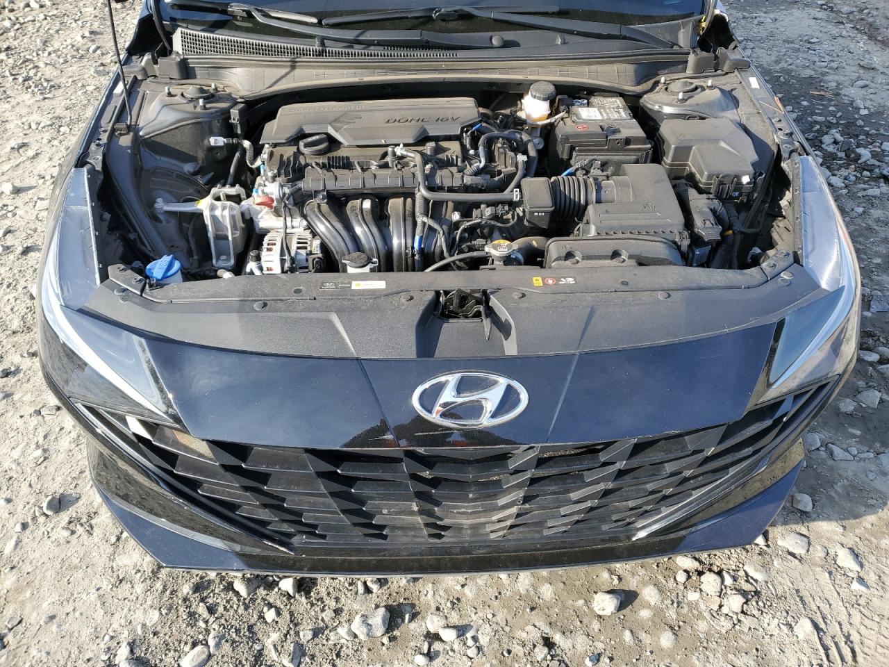 2021 Hyundai Elantra - Image 11